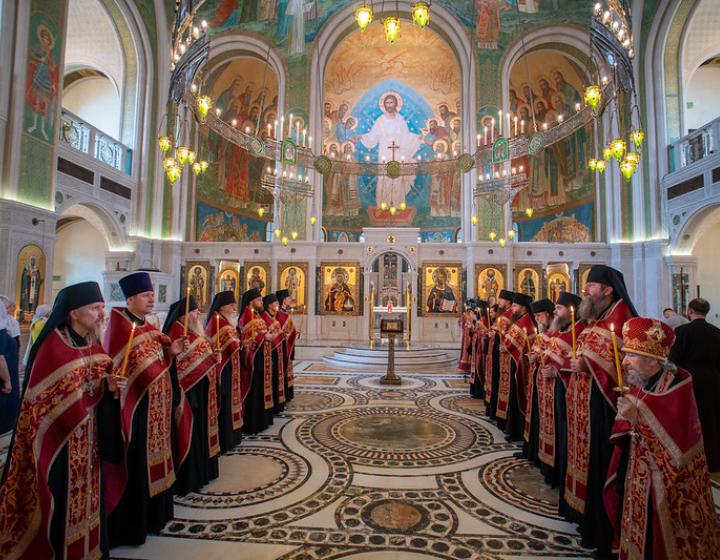 В Сретенском монастыре прошли богослужения в день памяти святых Царственных страстотерпцев