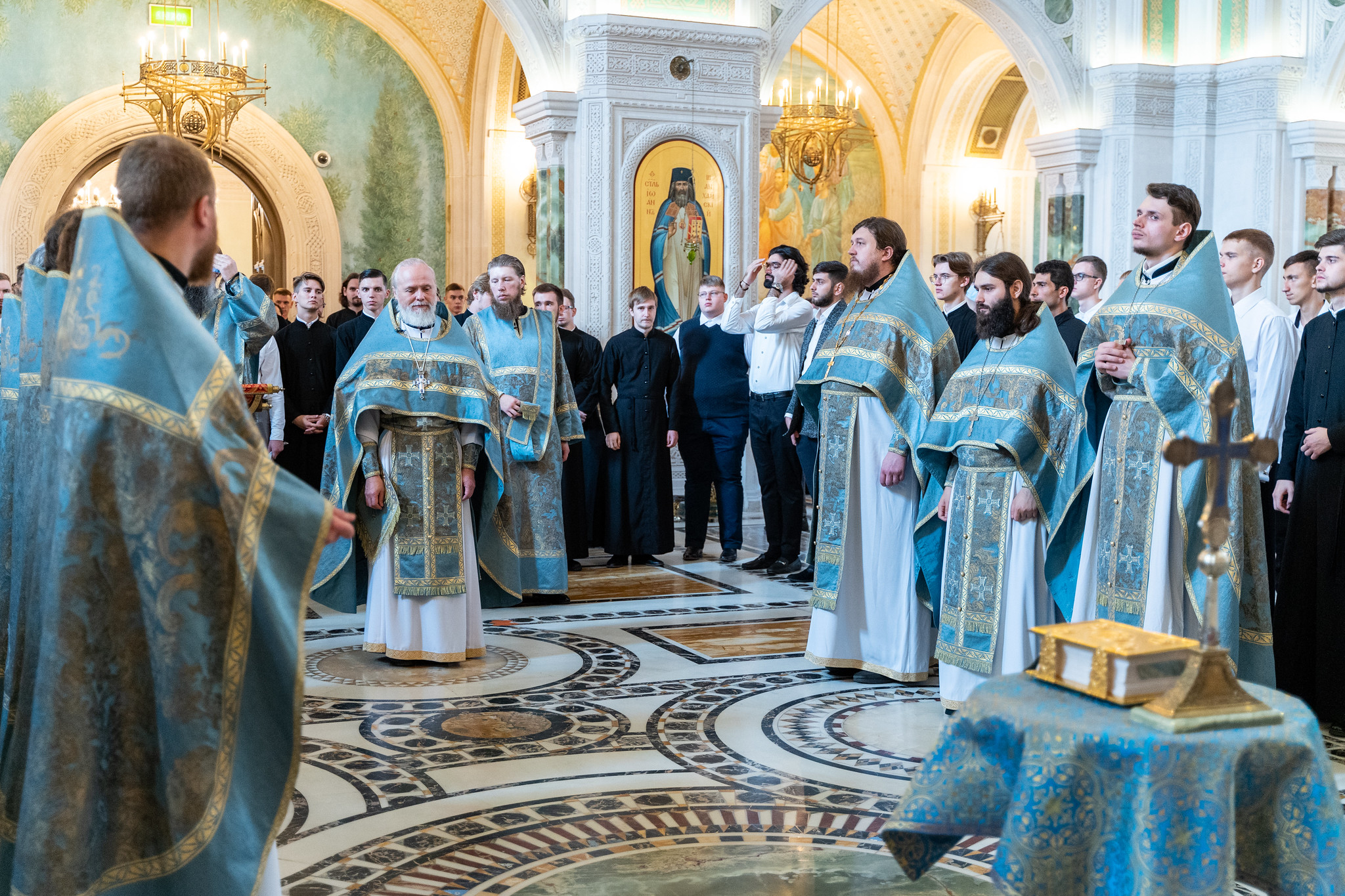 Всенощное бдение в Сретенском монастыре накануне Недели 11-й по  Пятидесятнице