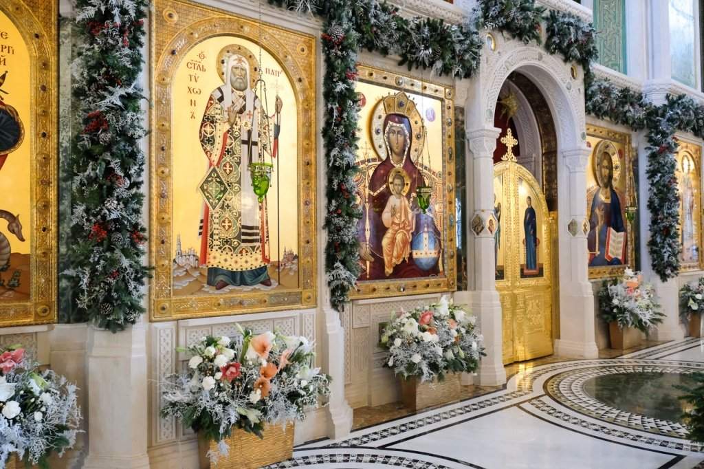 С рождеством христовым икона в храме