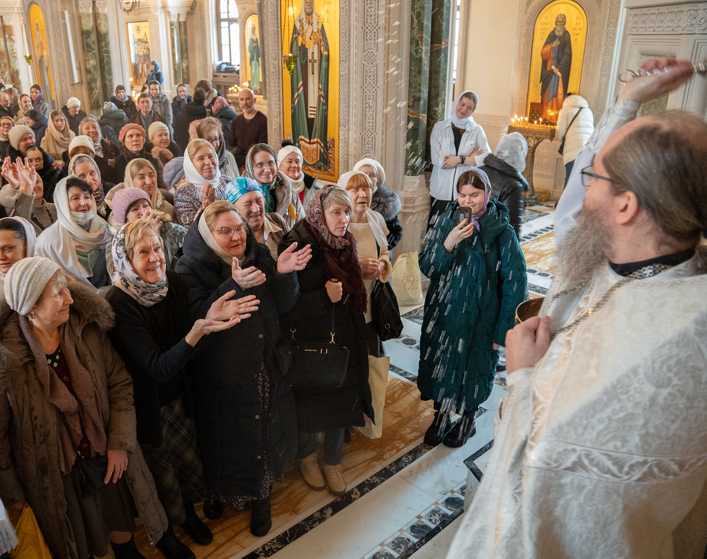 Племянник пальцами довел шикарную тётю в душе до полного экстаза