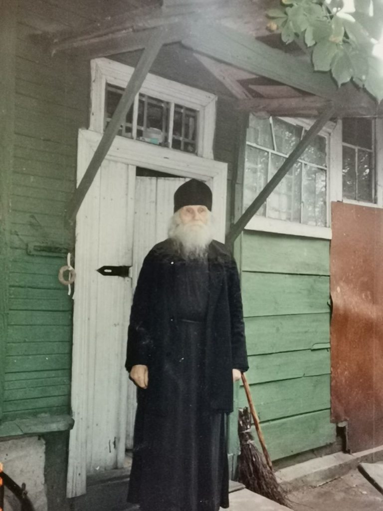 05.jpg