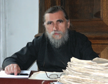 igumen_Damaskin_02.jpg