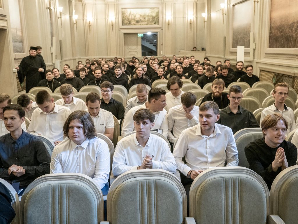 547.jpg
